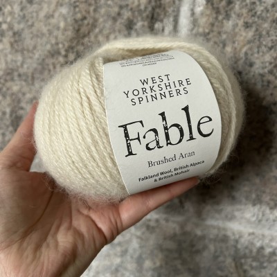 Włóczka Fable Brushed Aran 1223 Feather (West Yorkshire...