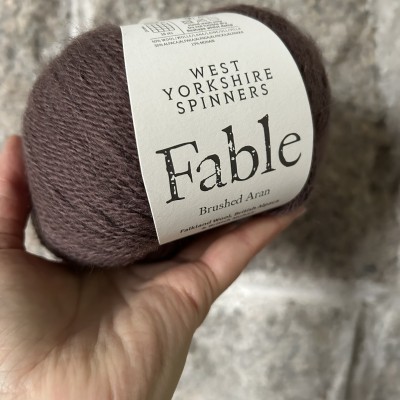 Włóczka Fable Brushed Aran 1226 Oak (West Yorkshire...