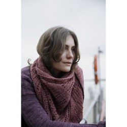 Książka Soothing Stitches: Knits for a Quiet Mind, Pauliina Kuunsola (Laine Publishing)