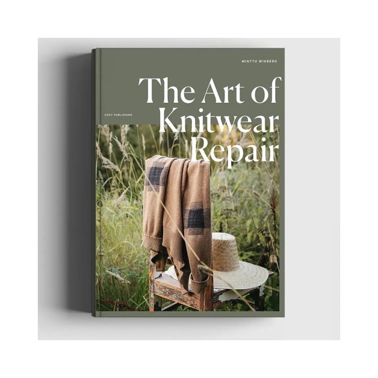 Książka The Art of Knitwear Repair – Minttu Wikberg (Cozy Publishing)