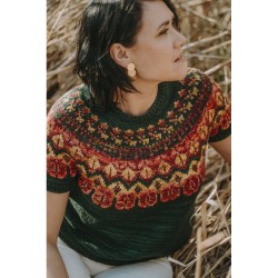 Książka Seasons of Stitches, Justyna Lorkowska (Laine Publishing)