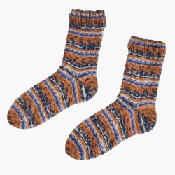 Socks & More 4ply Arne & Carlos – włóczka skarpetkowa 100 g 420 m wygląd skarpetek kolor 3861
