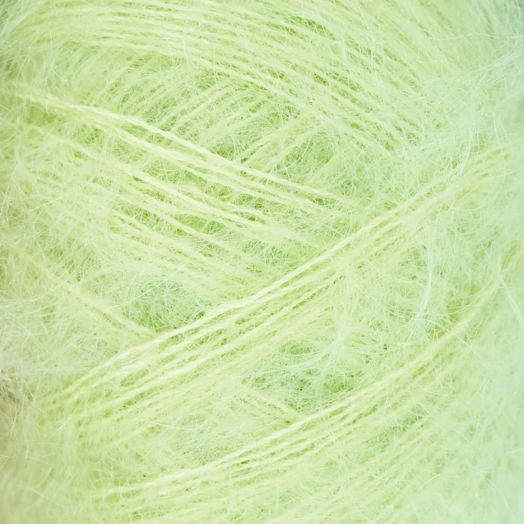 SoftSilkMohair_Citrongraes_Closeup.webp