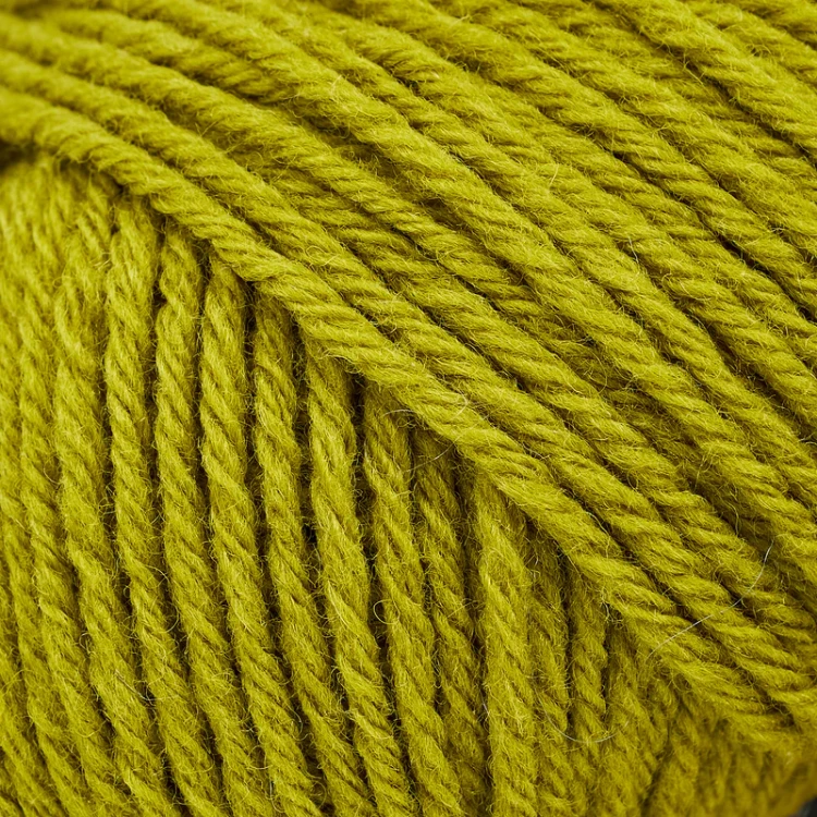 HeavyMerino_Gronspaette_Closeup_800x.webp