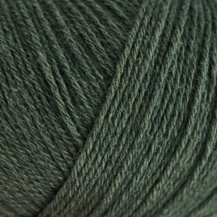 CottonMerino-BottleGreendetail_800x.webp