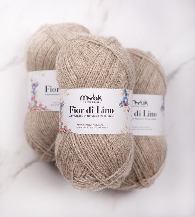 01_mYak_Yarn_Fior di Lino_Caffelatte_Post.jpg