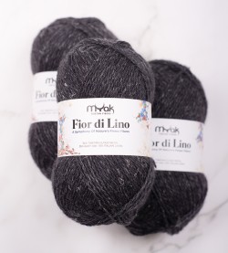 04_mYak_Yarn_Fior di Lino_Graphite_Post_01.jpg