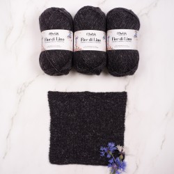 04_mYak_Yarn_Fior di Lino_Graphite_Swatch_02.jpg