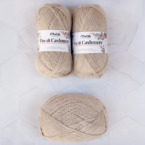 11_mYak-Fior-di-Cashmere_Quartz-Dust_04_Q-600x600.webp