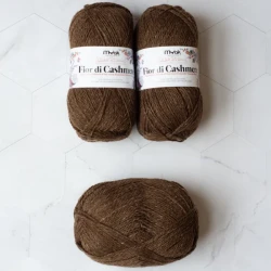 08_mYak-Fior-di-Cashmere_Espressp_03_Q-600x600.webp