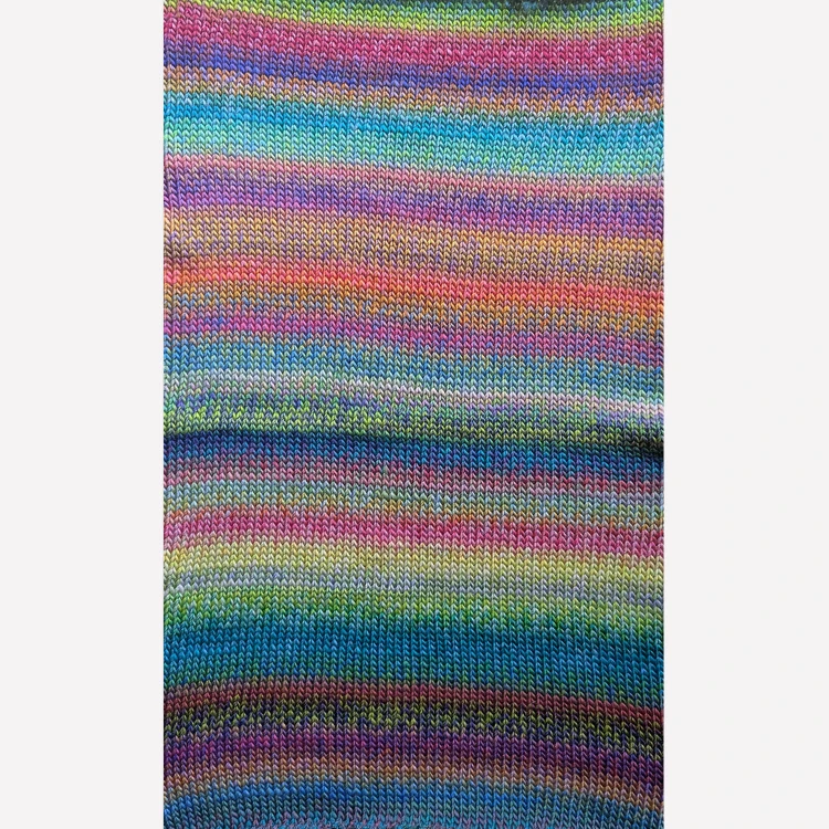 Color Crush Kremke 104 Dopamine Dressing - kolorowa włóczka merino