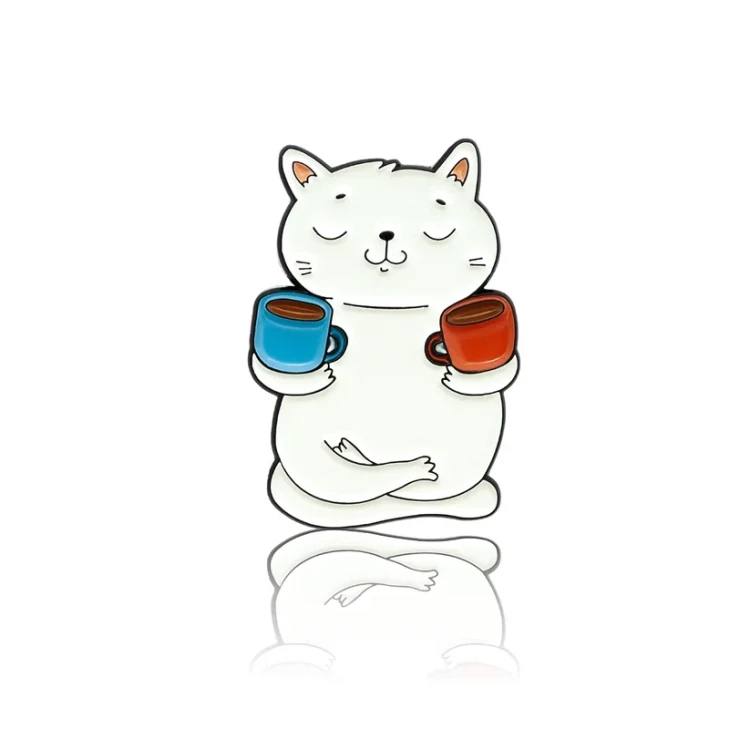 przypinka pins kot z kawą
