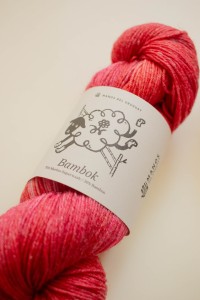 Włóczka Bambok Manos del Uruguay kolor Rouge - ręcznie farbowane merino z bambusem, motek 100 g