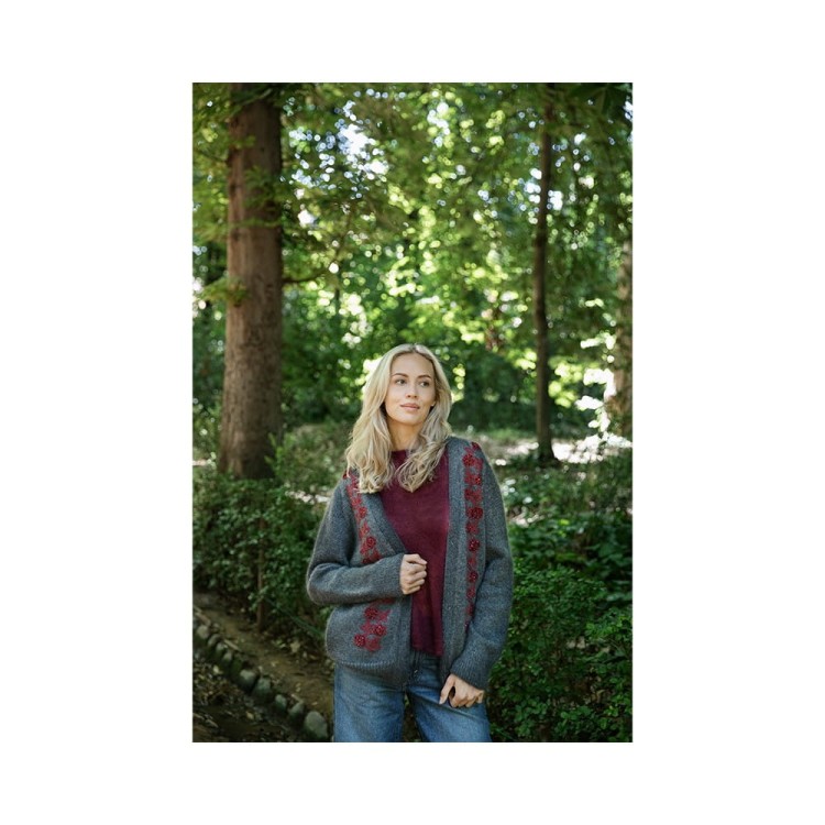Książka Memory Lane: Embellished Knits to Cherish, Claudia Quintanilla (Laine Publishing)
